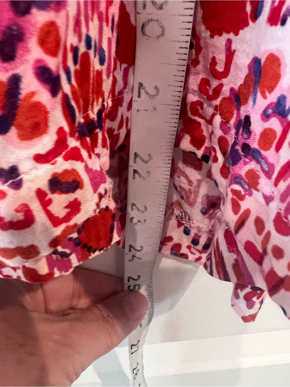 THML Pink and Red Printed Blouse with Blue Trim Size Large - Picture 9 of 16